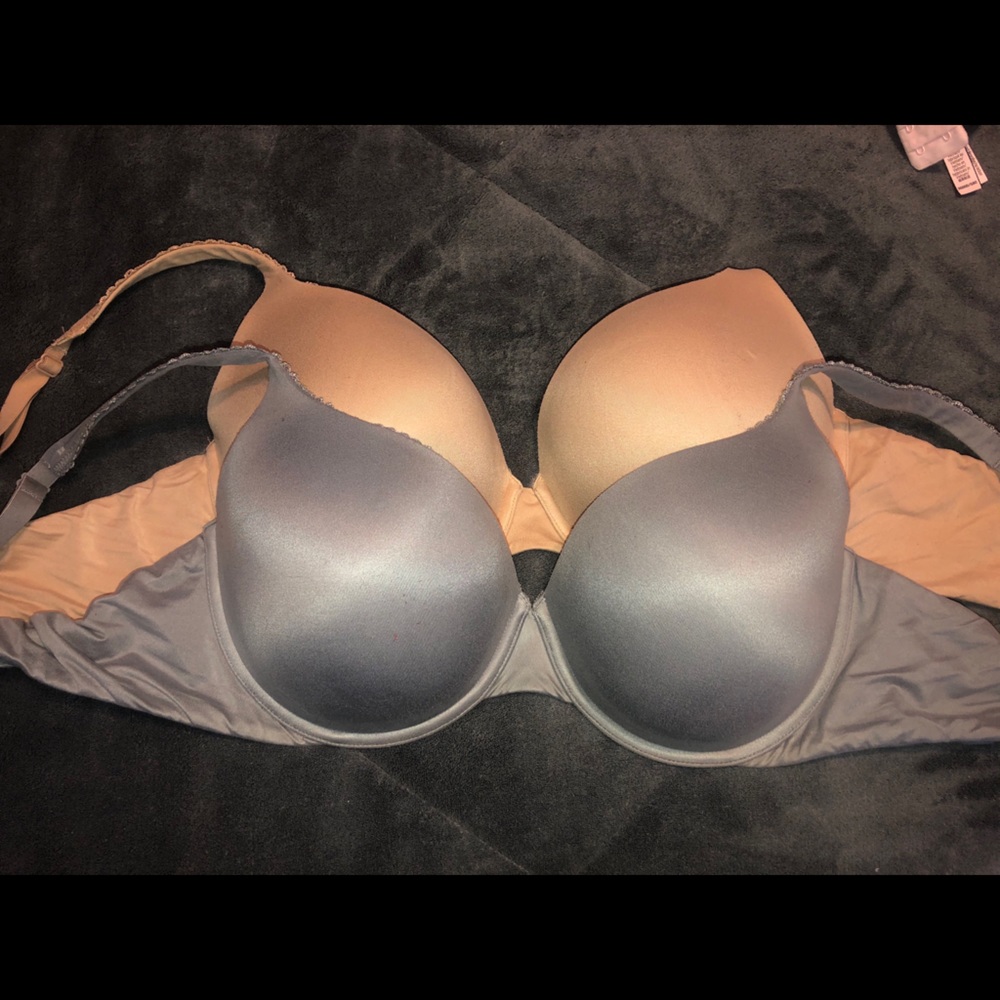 Body by Victoria’s Secret 38D
